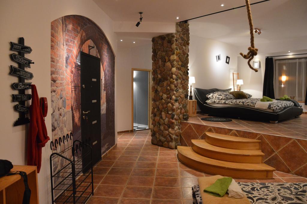 Apartament "Bulwar" - Old Town Torun Phòng bức ảnh